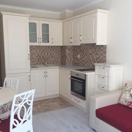 Alex Apartmán